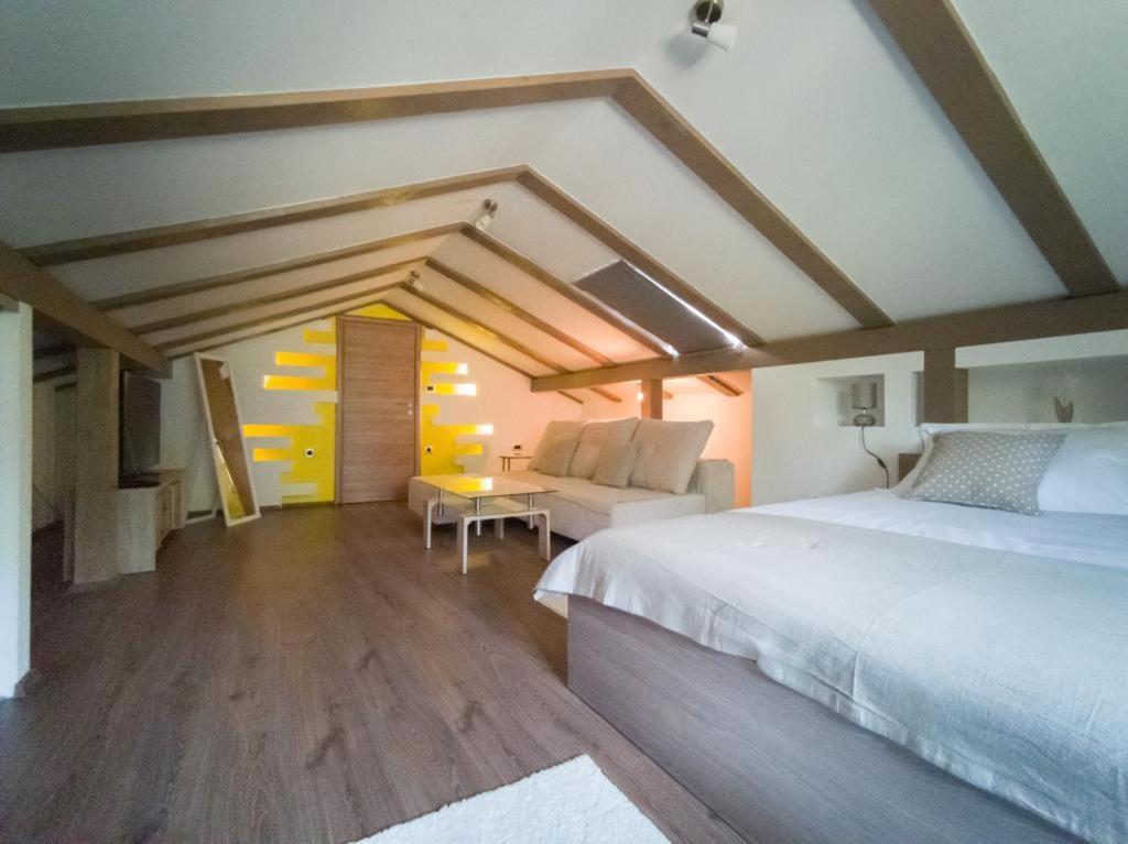 Holiday Home Tos Risika Luaran gambar